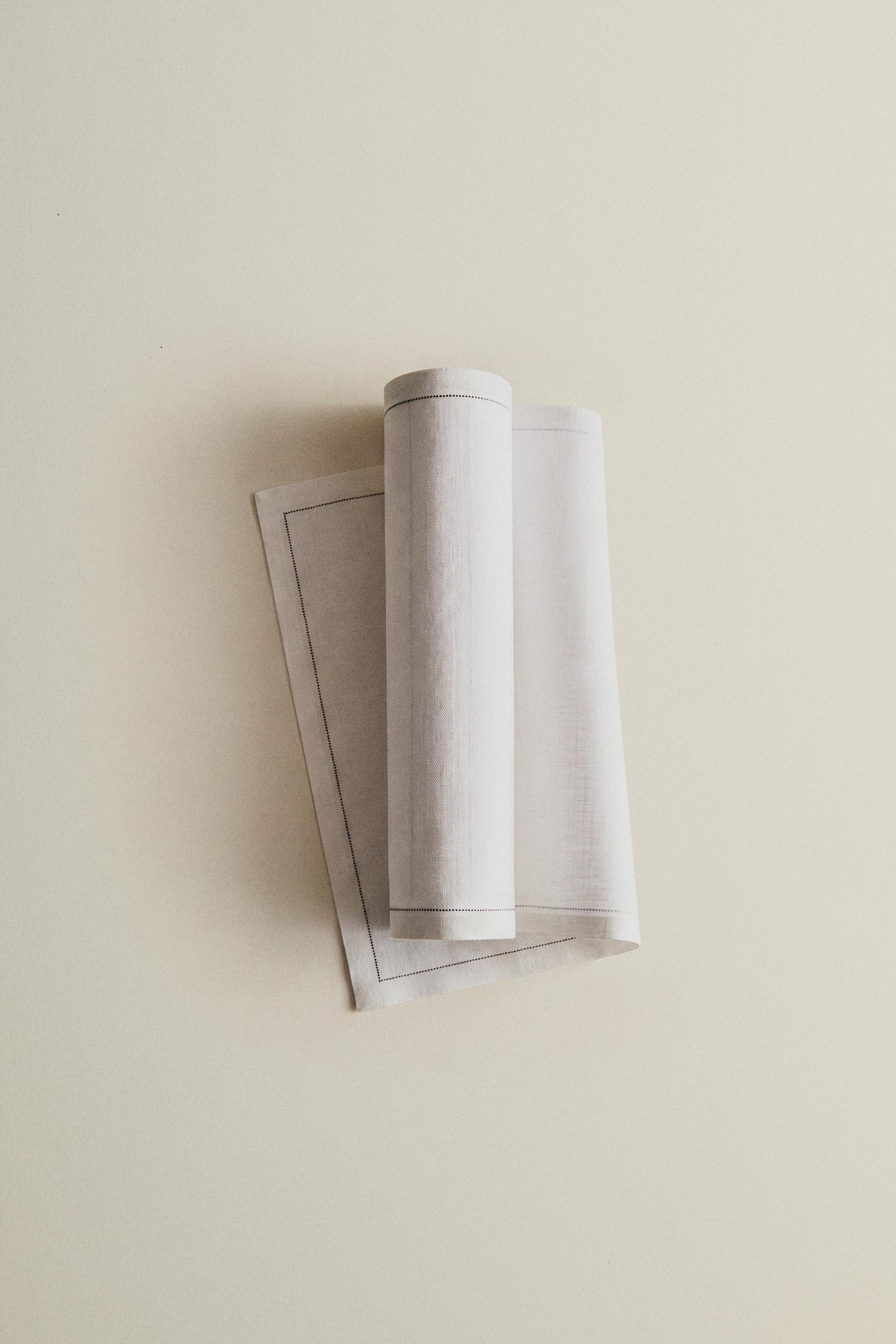 LOT SERVIETTES RÉUTILISABLES (LOT DE 20)